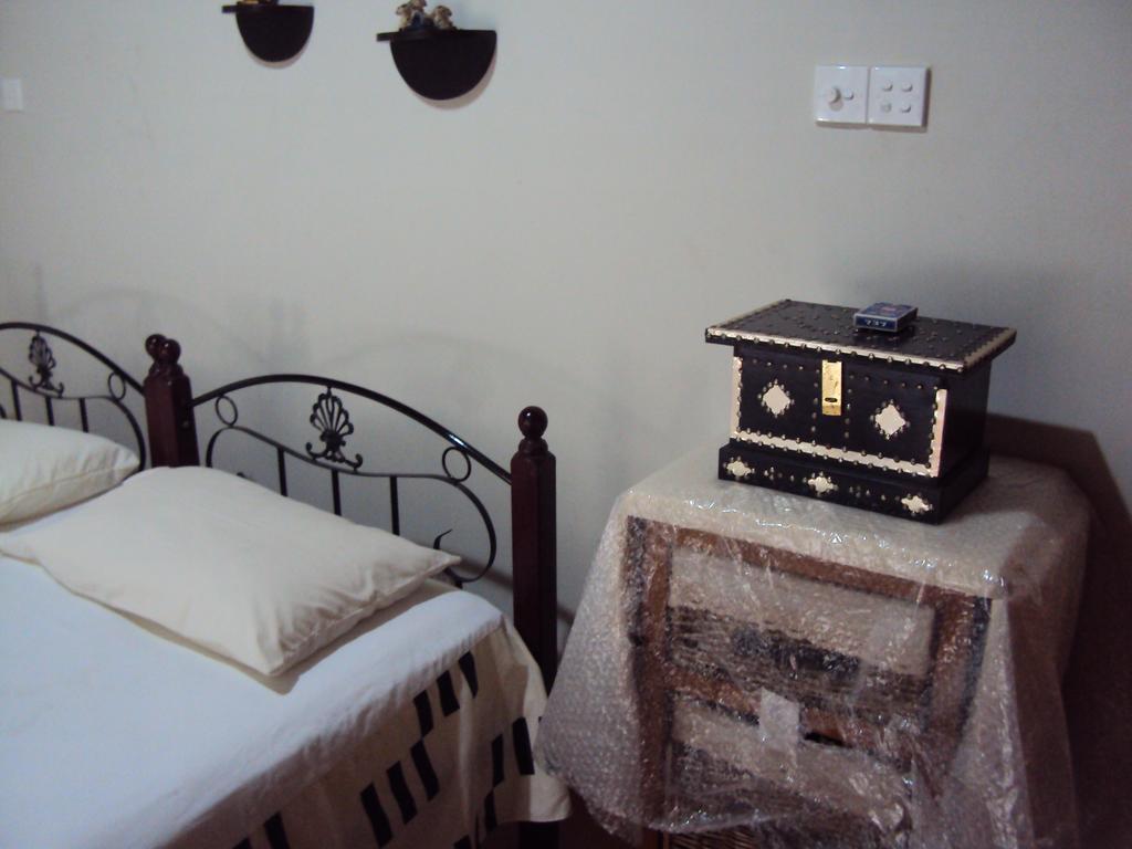 Araliya Home Stay แคนดี้ ภายนอก รูปภาพ
