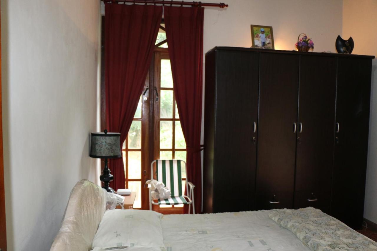 Araliya Home Stay แคนดี้ ภายนอก รูปภาพ