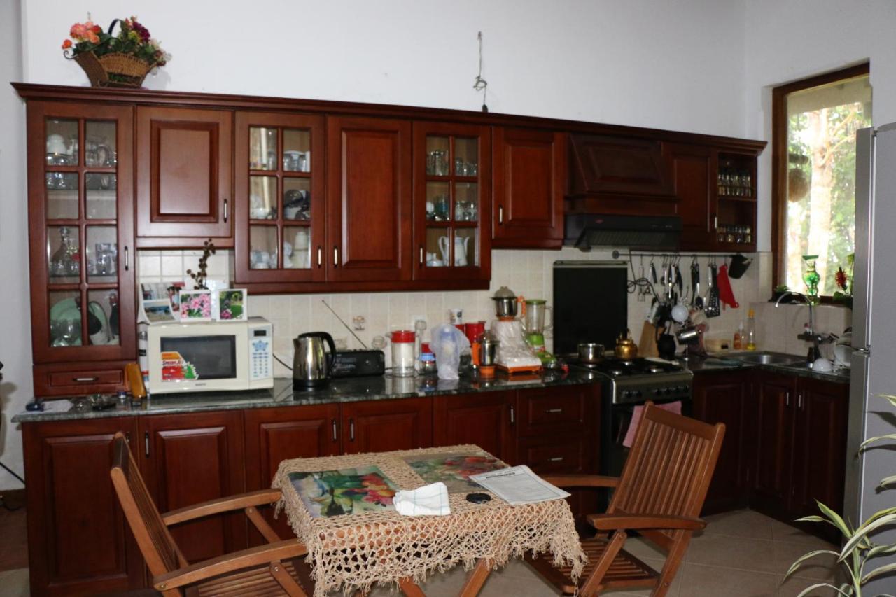 Araliya Home Stay แคนดี้ ภายนอก รูปภาพ